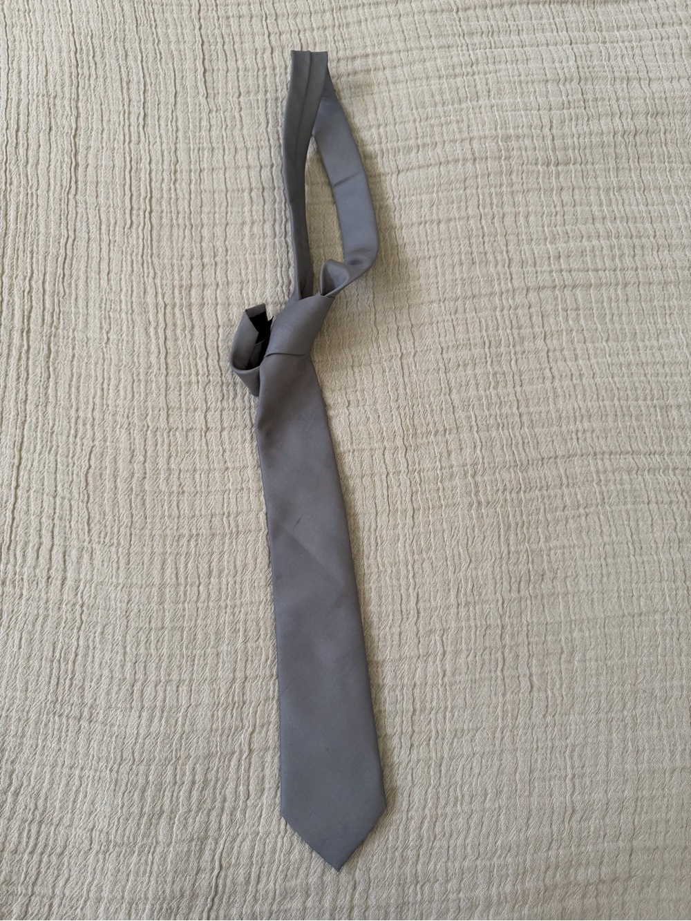 Michael Kors Solid Gray Men's Silk Tie